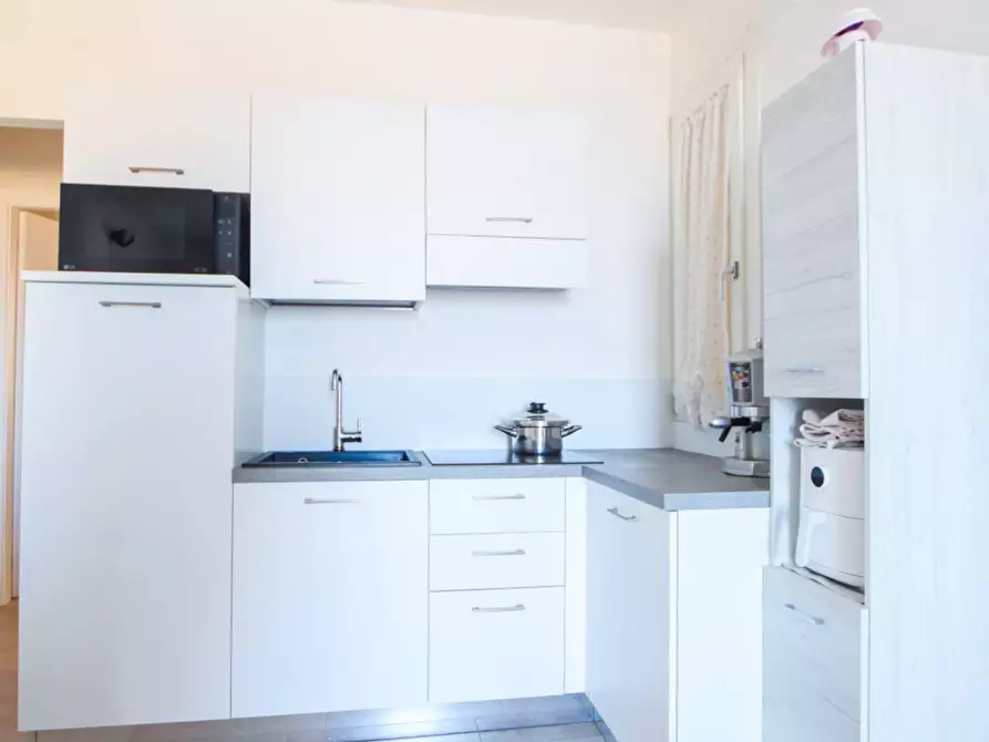 Immagine 4 di Appartamento in vendita  in Li Russi a Castelsardo