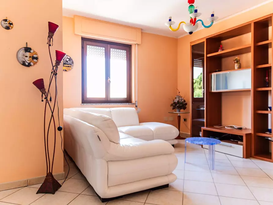 Immagine 3 di Appartamento in vendita  in Via spinoza a Ossi