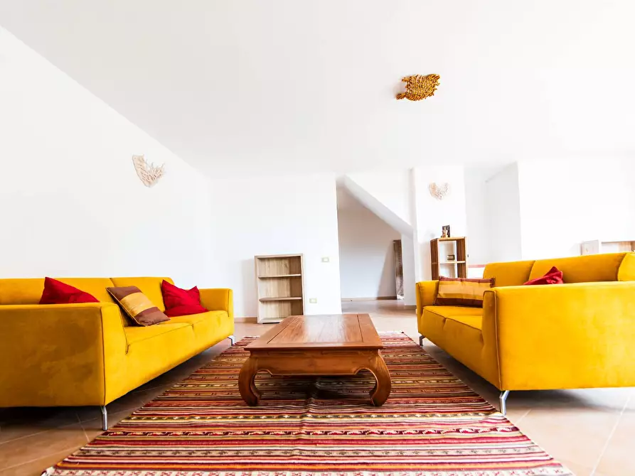 Immagine 12 di Casa bifamiliare in vendita  in VIA PLANARGIA a Stintino