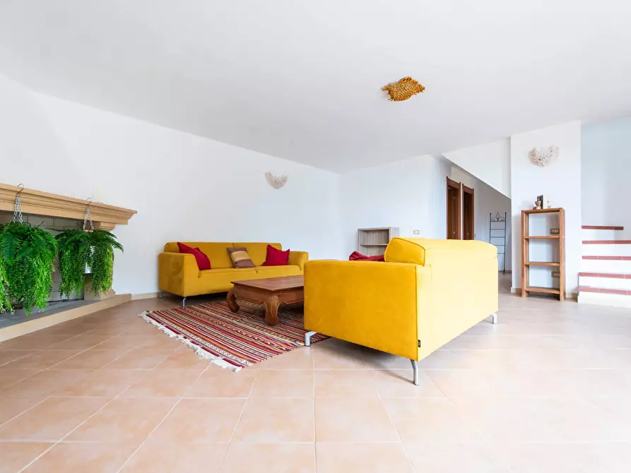 Immagine 15 di Casa bifamiliare in vendita  in VIA PLANARGIA a Stintino