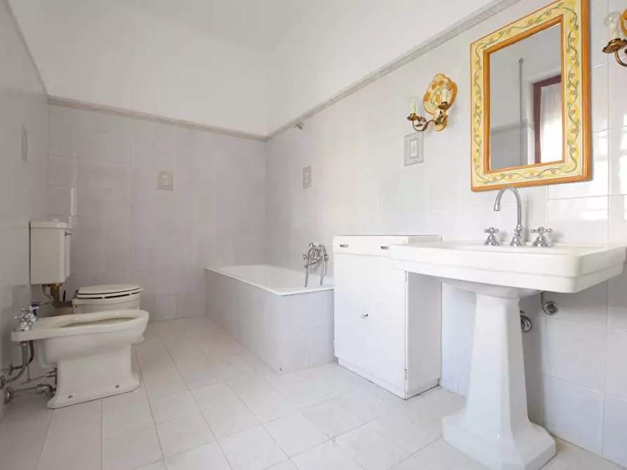 Immagine 21 di Casa indipendente in vendita  in viale Sardegna a Ploaghe