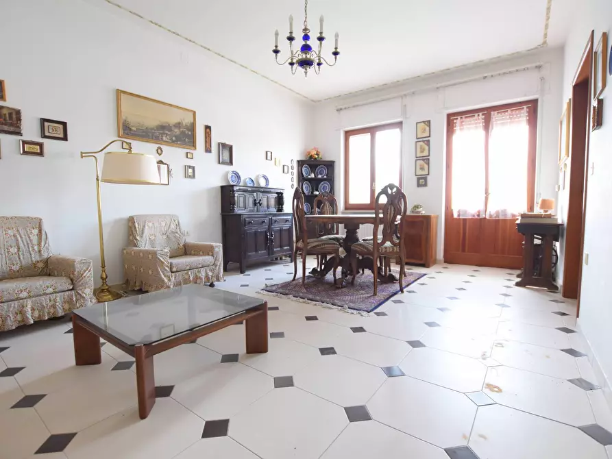 Immagine 9 di Casa indipendente in vendita  in viale Sardegna a Ploaghe