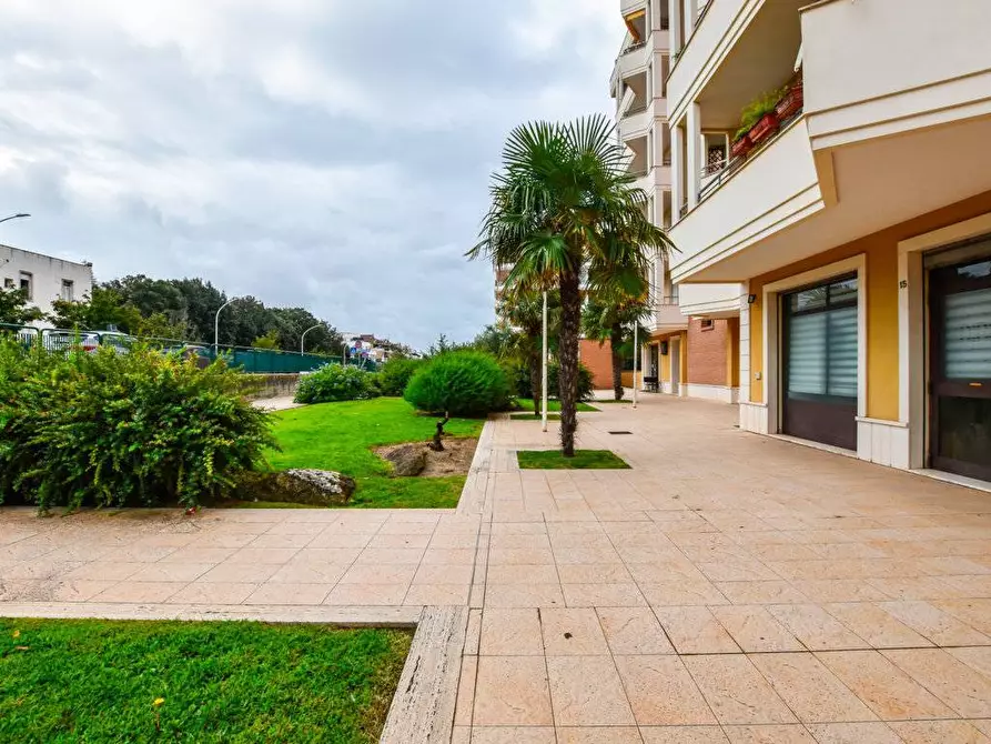 Immagine 4 di Locale commerciale in affitto  in via Antonio Giagu a Sassari