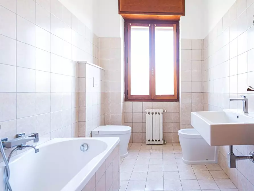 Immagine 20 di Villa in vendita  in Via Verona a Sassari