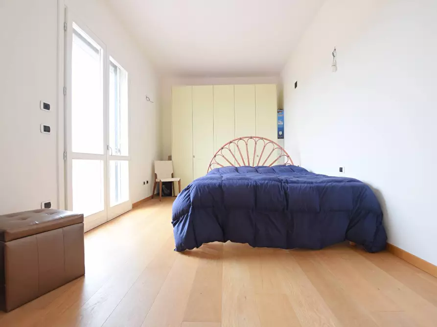 Immagine 17 di Villa in vendita  in regione san francesco a Sassari