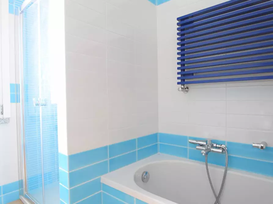 Immagine 26 di Villa in vendita  in regione san francesco a Sassari