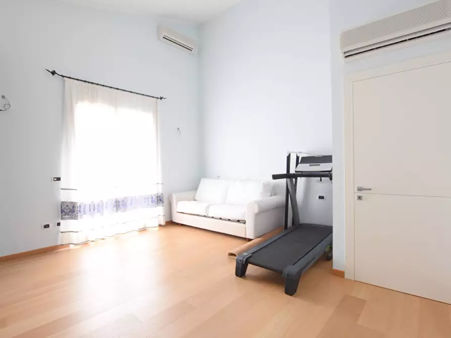 Immagine 22 di Villa in vendita  in regione san francesco a Sassari