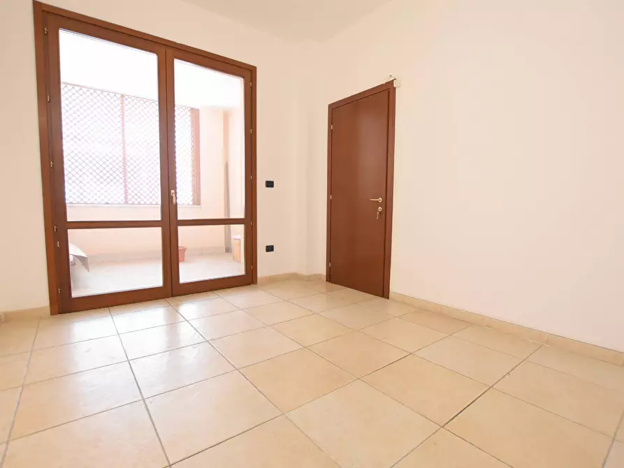 Immagine 5 di Locale commerciale in affitto  in viale Umberto a Sassari