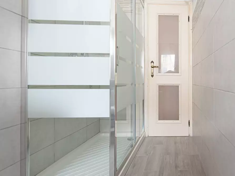 Immagine 18 di Appartamento in vendita  in via segni a Alghero