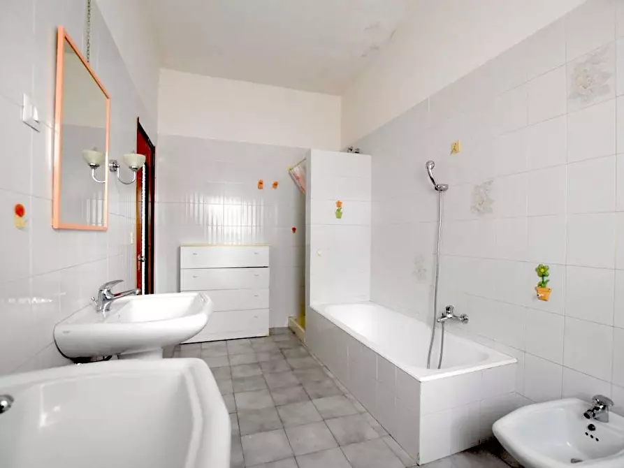 Immagine 18 di Appartamento in vendita  in via Nicolodi a Sassari