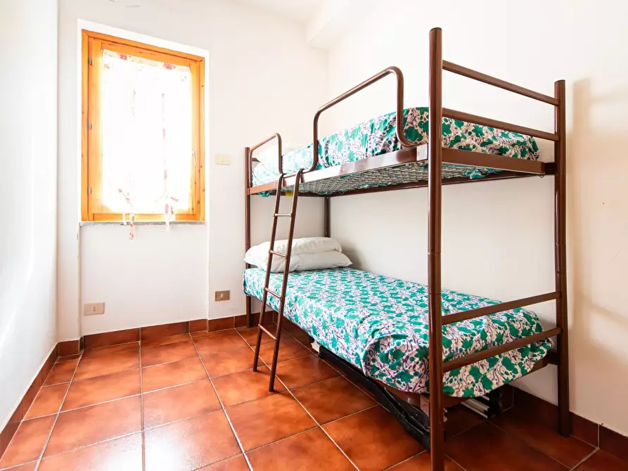 Immagine 23 di Appartamento in vendita  in via dei Mirti a Stintino