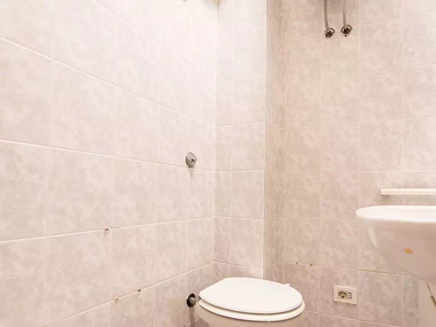 Immagine 26 di Appartamento in vendita  in via dei Mirti a Stintino