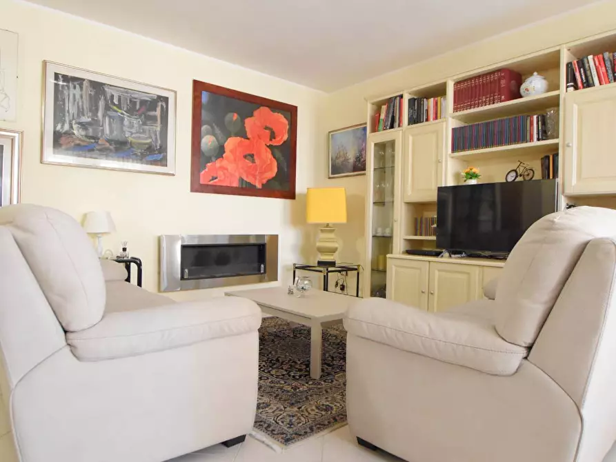 Immagine 5 di Appartamento in vendita  in via Ugo la Malfa a Sassari