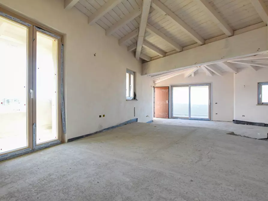 Immagine 3 di Attico in vendita  in via molise a Castelsardo