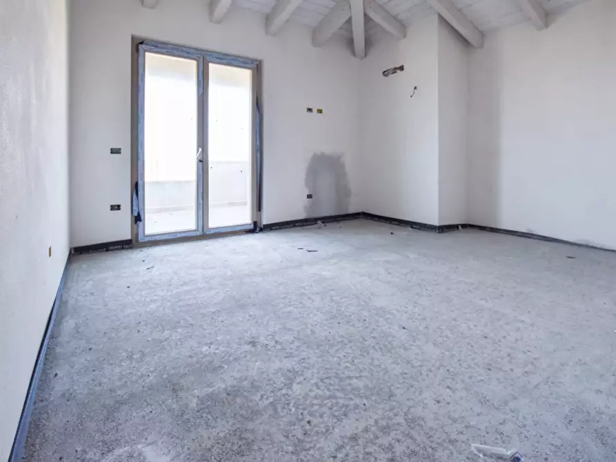 Immagine 8 di Attico in vendita  in via molise a Castelsardo