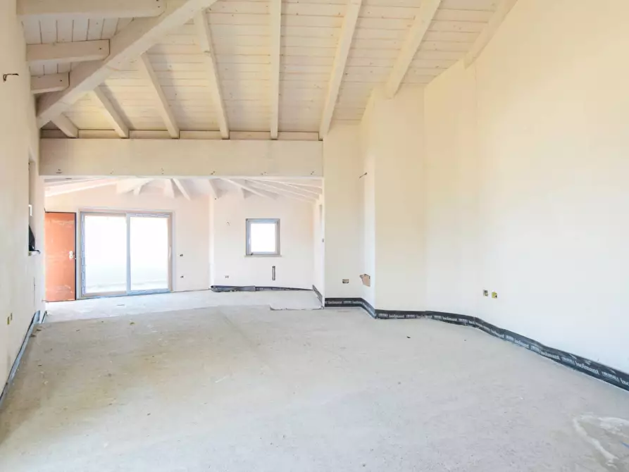 Immagine 10 di Attico in vendita  in via molise a Castelsardo