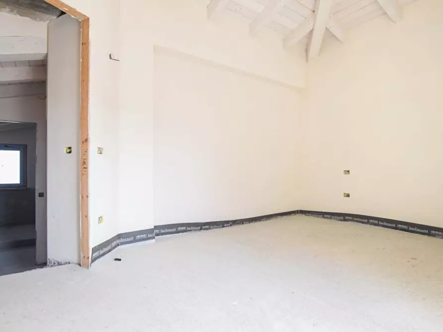 Immagine 18 di Attico in vendita  in via molise a Castelsardo