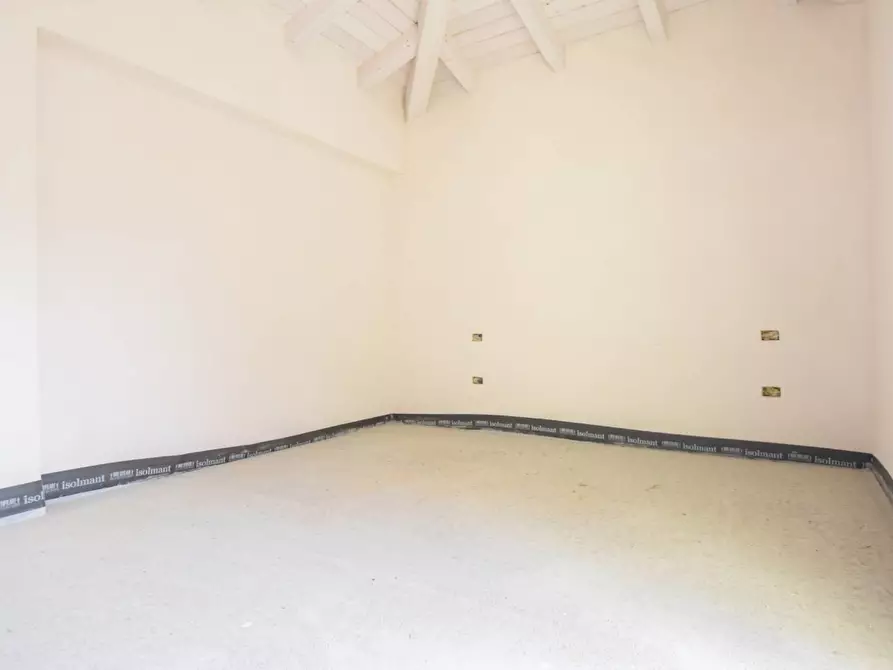 Immagine 21 di Attico in vendita  in via molise a Castelsardo