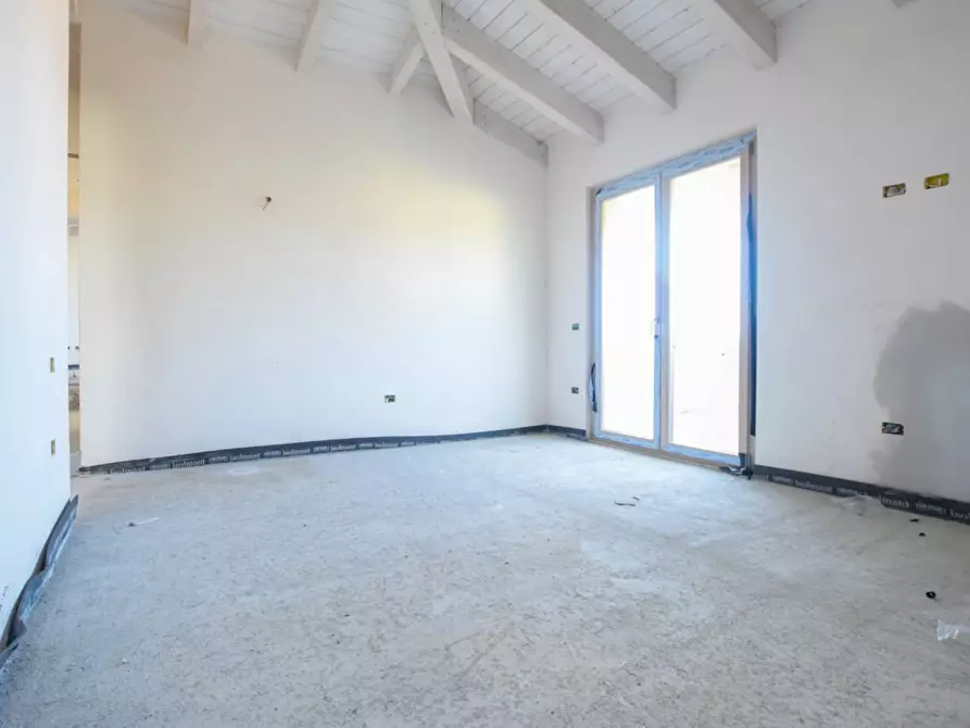 Immagine 23 di Attico in vendita  in via molise a Castelsardo