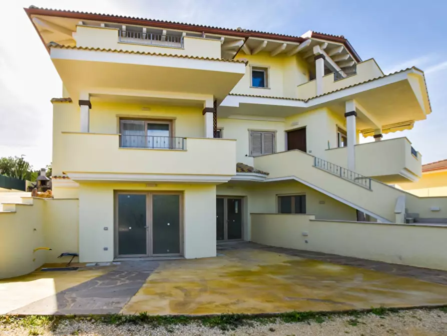 Immagine 27 di Appartamento in vendita  in Via Molise a Castelsardo