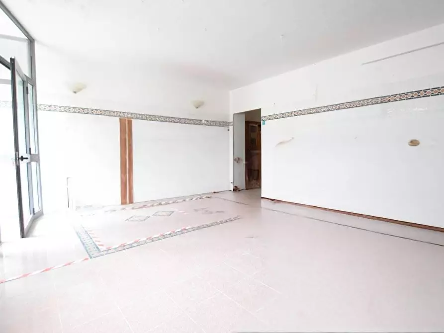 Immagine 10 di Appartamento in vendita  in via Trento a Sennori