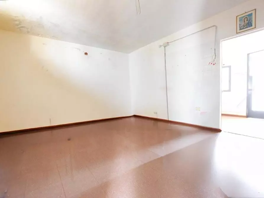 Immagine 15 di Appartamento in vendita  in via Trento a Sennori