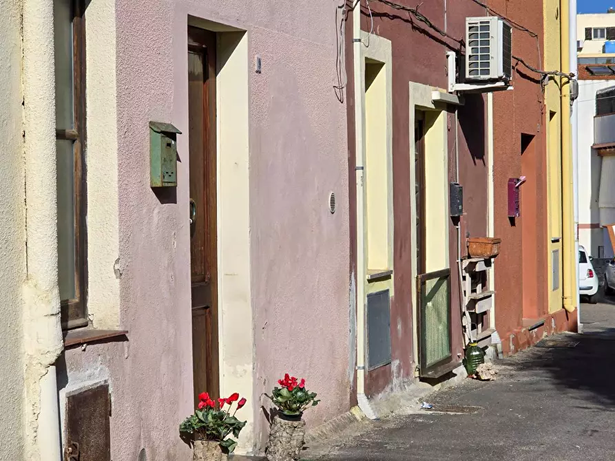 Immagine 25 di Casa indipendente in vendita  in Via S. Dona' a Cagliari