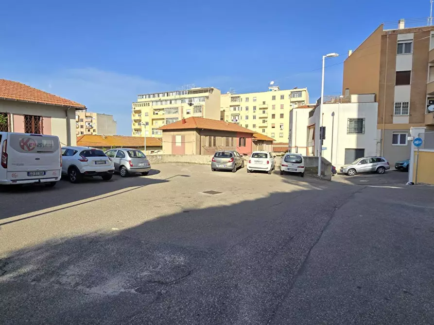 Immagine 29 di Casa indipendente in vendita  in Via S. Dona' a Cagliari
