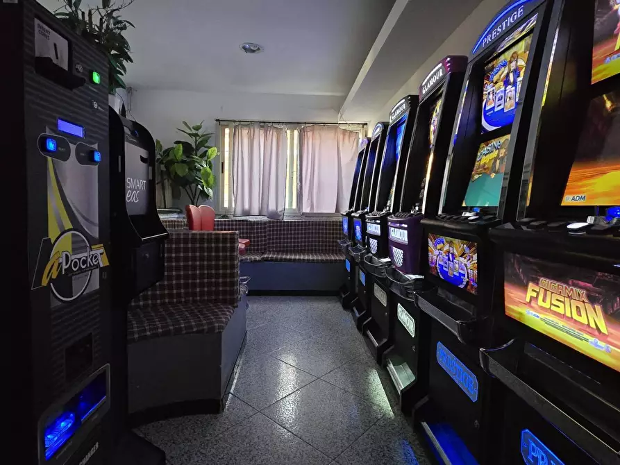 Immagine 18 di Locale commerciale in vendita  in viale Sardegna a Santa Maria Coghinas