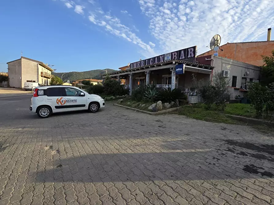Immagine 30 di Locale commerciale in vendita  in viale Sardegna a Santa Maria Coghinas