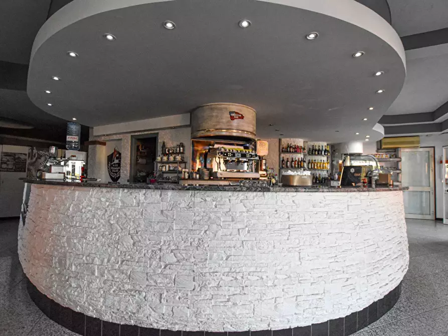 Immagine 6 di Locale commerciale in vendita  in viale Sardegna a Santa Maria Coghinas