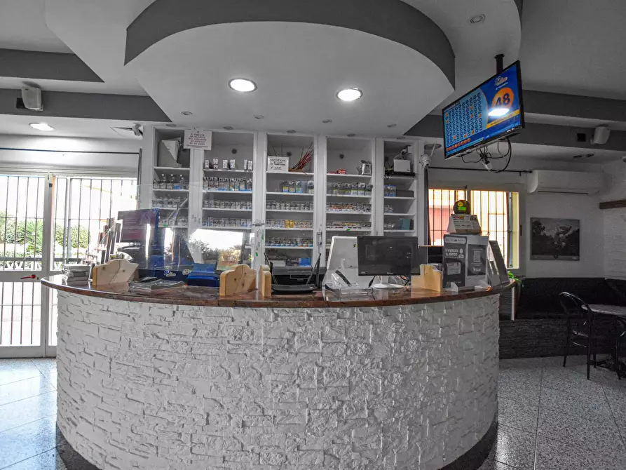 Immagine 14 di Locale commerciale in vendita  in viale Sardegna a Santa Maria Coghinas
