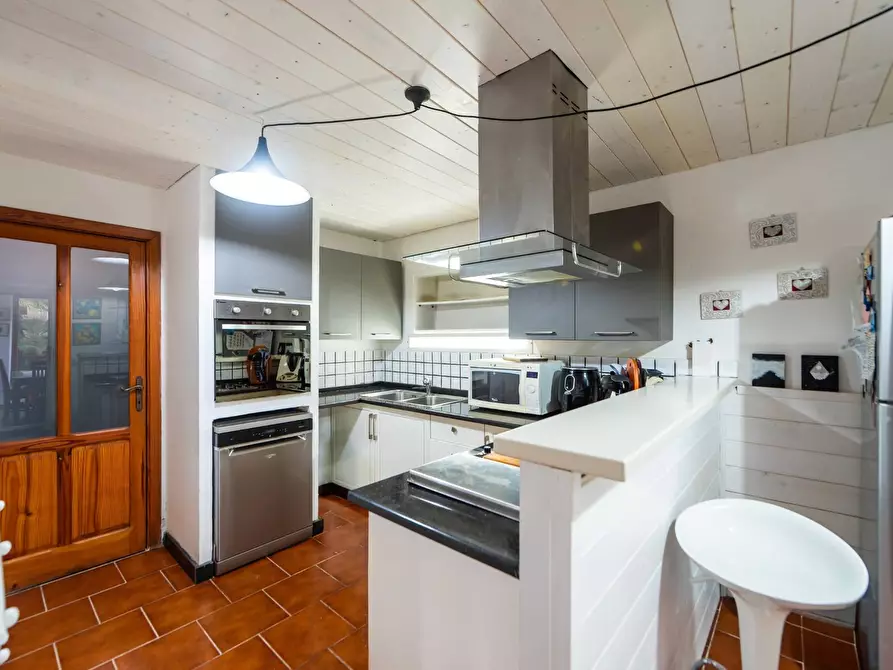 Immagine 21 di Villa in vendita  in STRADA VICINALE TANIGA a Sassari