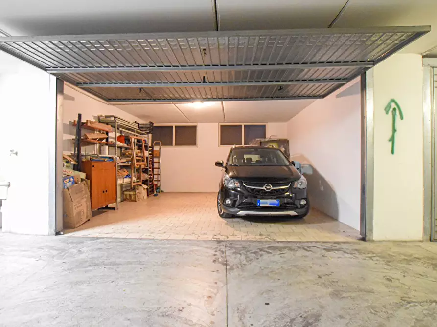 Immagine 21 di Appartamento in vendita  in Via Sardegna a Sassari