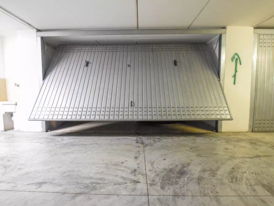 Immagine 22 di Appartamento in vendita  in Via Sardegna a Sassari