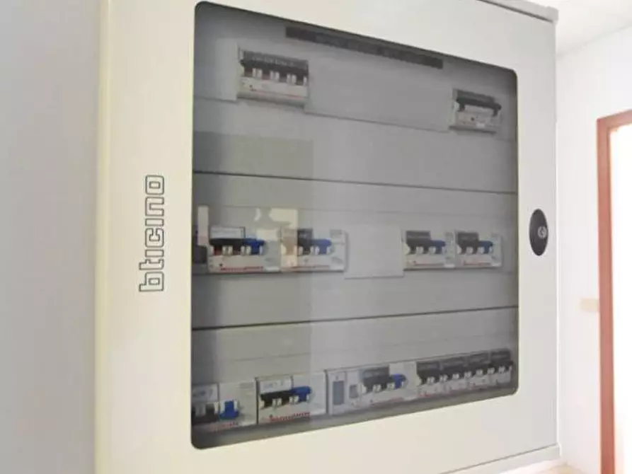 Immagine 12 di Ufficio in vendita  in S.V. Predda Niedda strada 18bis a Sassari