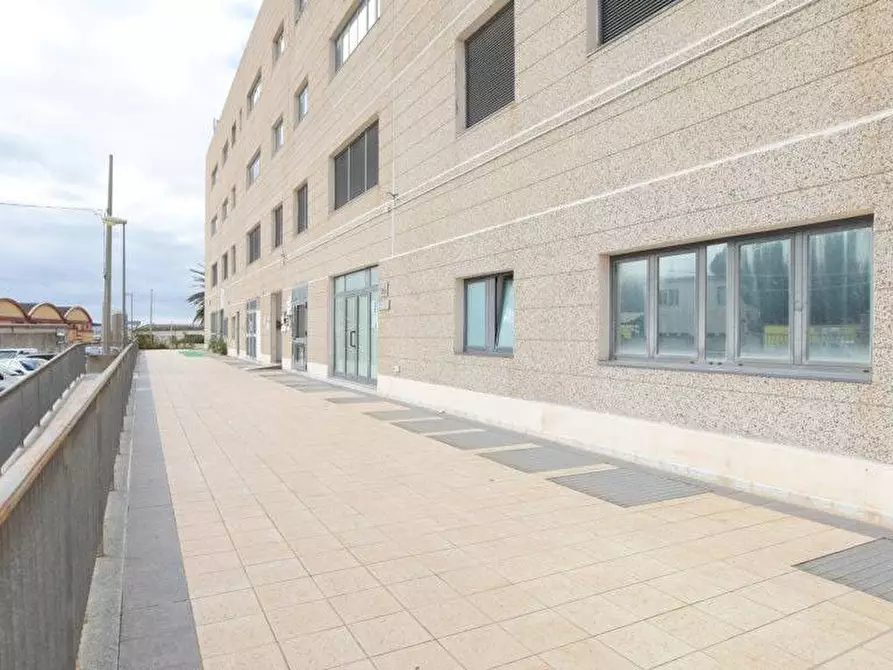 Immagine 19 di Ufficio in vendita  in S.V. Predda Niedda strada 18bis a Sassari