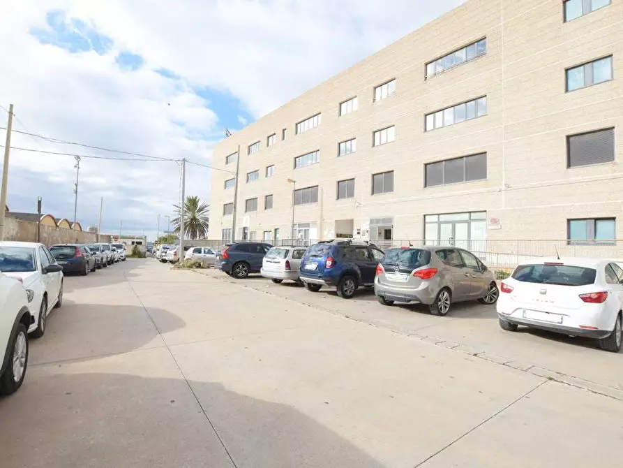 Immagine 21 di Ufficio in vendita  in S.V. Predda Niedda strada 18bis a Sassari