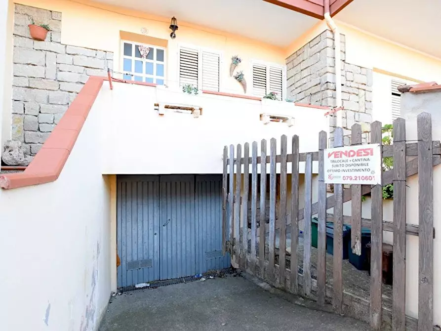 Immagine 20 di Appartamento in vendita  in via Paolo Dettori a Castelsardo