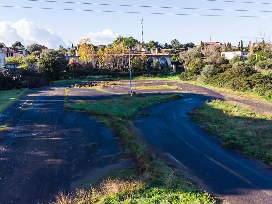 Immagine 5 di Locale commerciale in vendita  in Strada Statale 131 Carlo Felice a Sassari