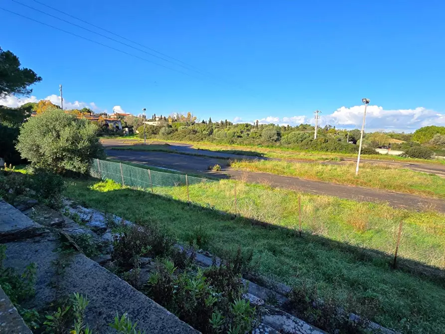 Immagine 14 di Locale commerciale in vendita  in Strada Statale 131 Carlo Felice a Sassari