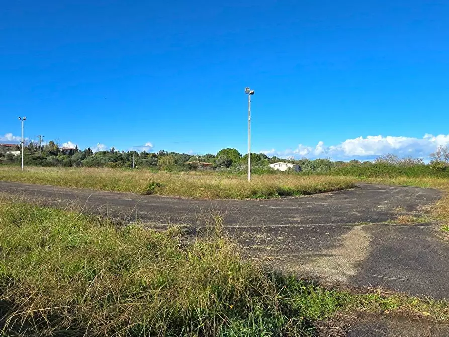 Immagine 21 di Locale commerciale in vendita  in Strada Statale 131 Carlo Felice a Sassari
