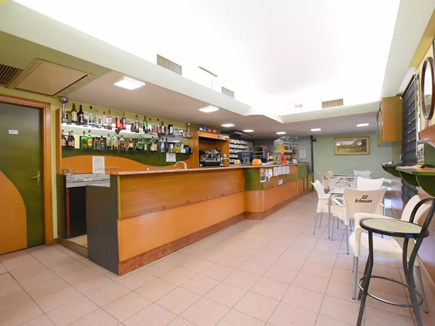 Immagine 1 di Locale commerciale in vendita  in via domenico millelire a Sassari