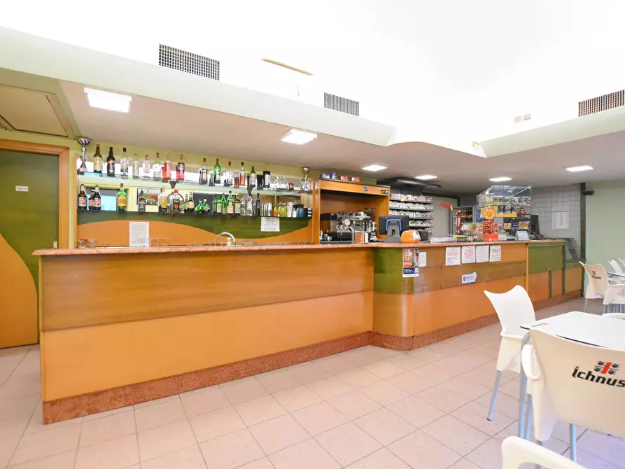 Immagine 3 di Locale commerciale in vendita  in via domenico millelire a Sassari