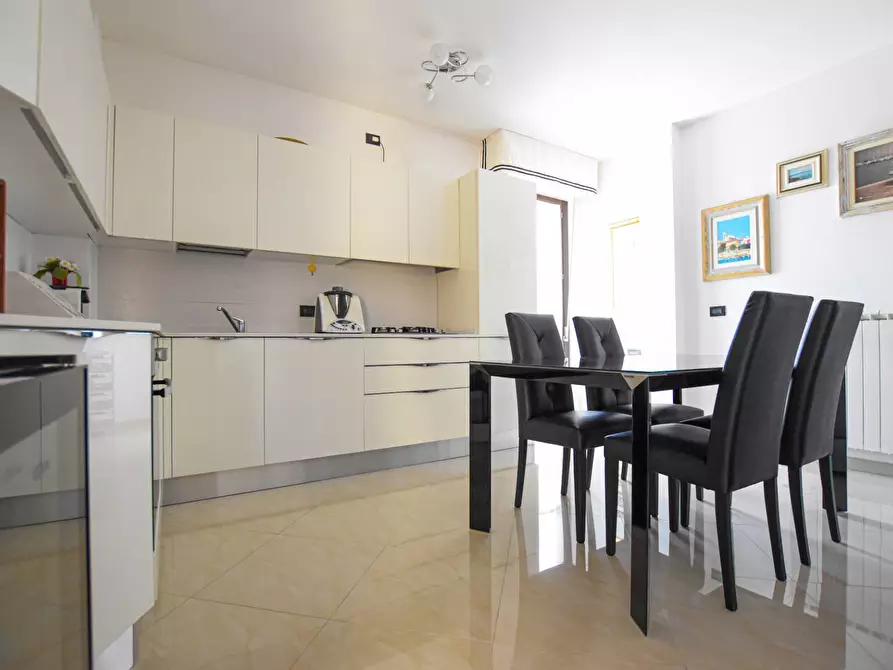 Immagine 3 di Appartamento in vendita  in via Castelsardo a Sassari