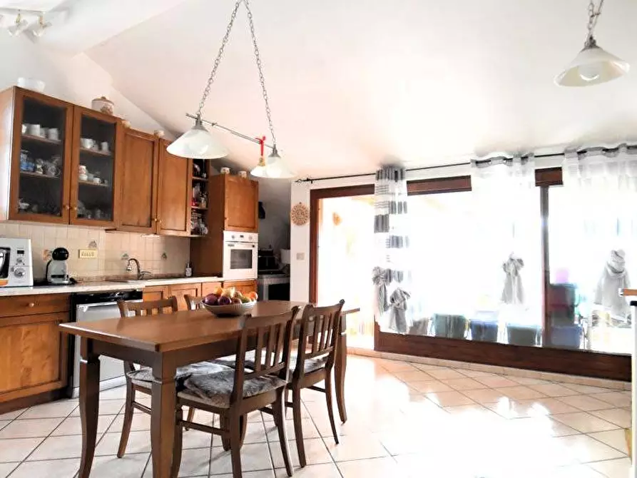 Immagine 9 di Casa bifamiliare in vendita  in SS SS Fertilia a Sassari