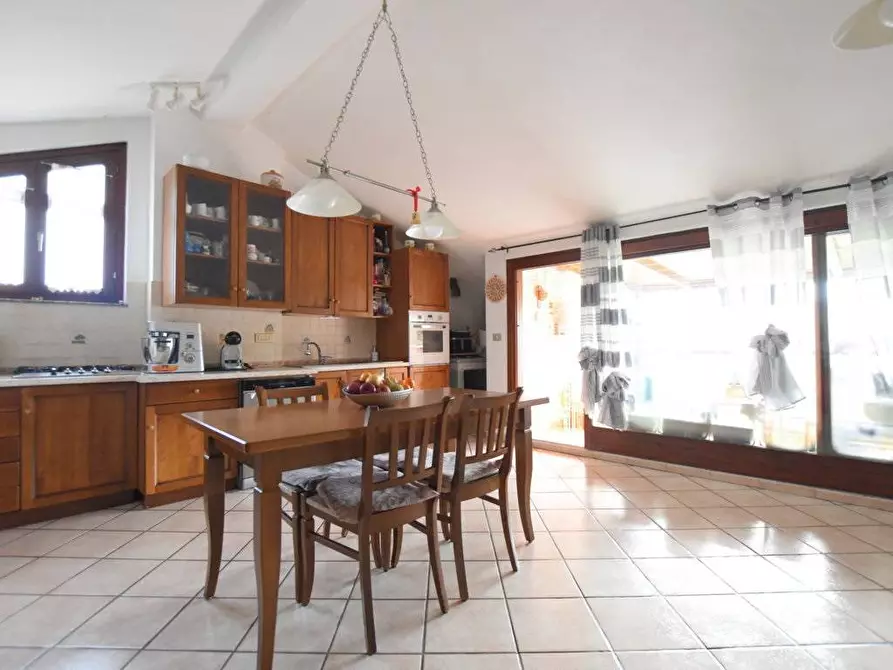 Immagine 10 di Casa bifamiliare in vendita  in SS SS Fertilia a Sassari