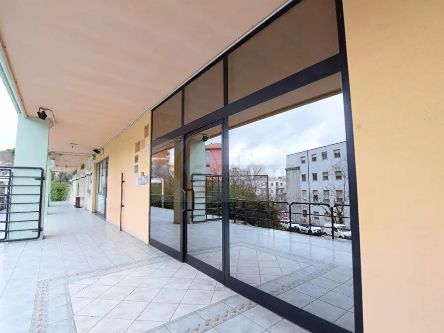 Immagine 21 di Ufficio in vendita  in VIA MEREU a Nuoro