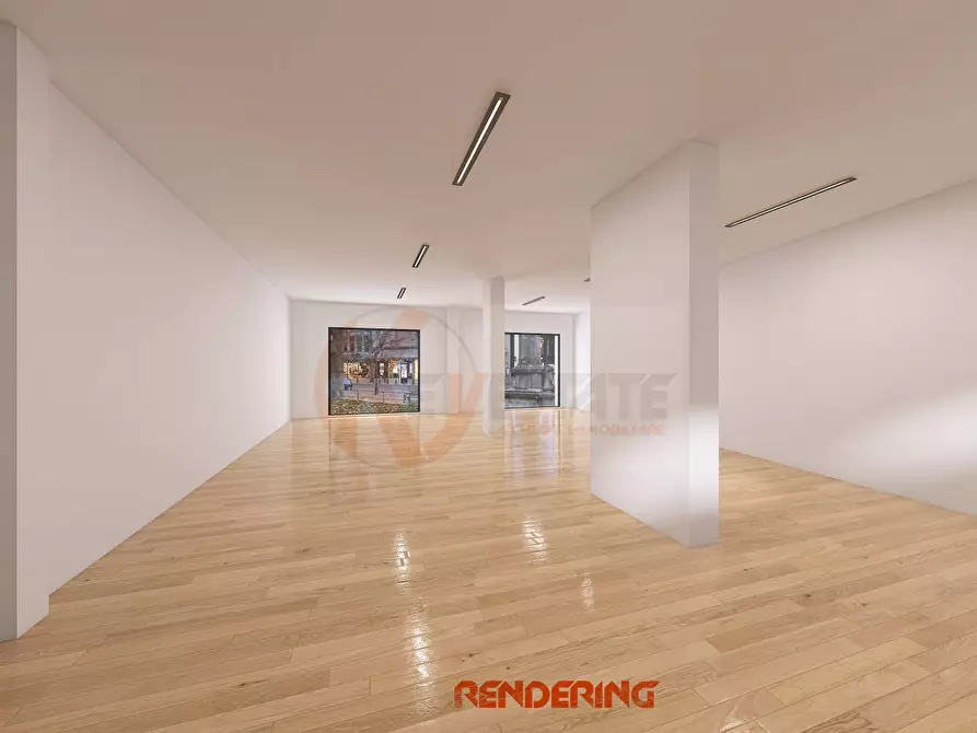 Immagine 2 di Locale commerciale in vendita  in via marogna a Sassari