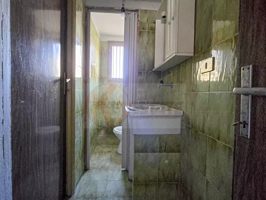 Immagine 13 di Locale commerciale in vendita  in via marogna a Sassari